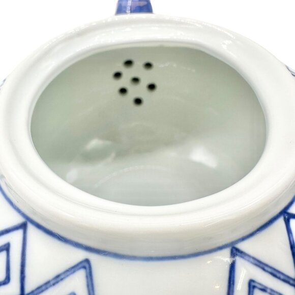 Bella Casa By Ganz Teapot with Lid Blue White Porcelain Floral 9 x 6 inches - Picture 4 of 9